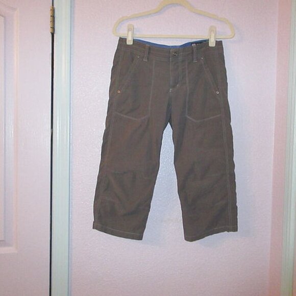 KUHL Embroidered FREE RANGE Pants Size 2 CAPRI Outdoor HIKE Mountain UPF Stretch - Picture 1 of 11